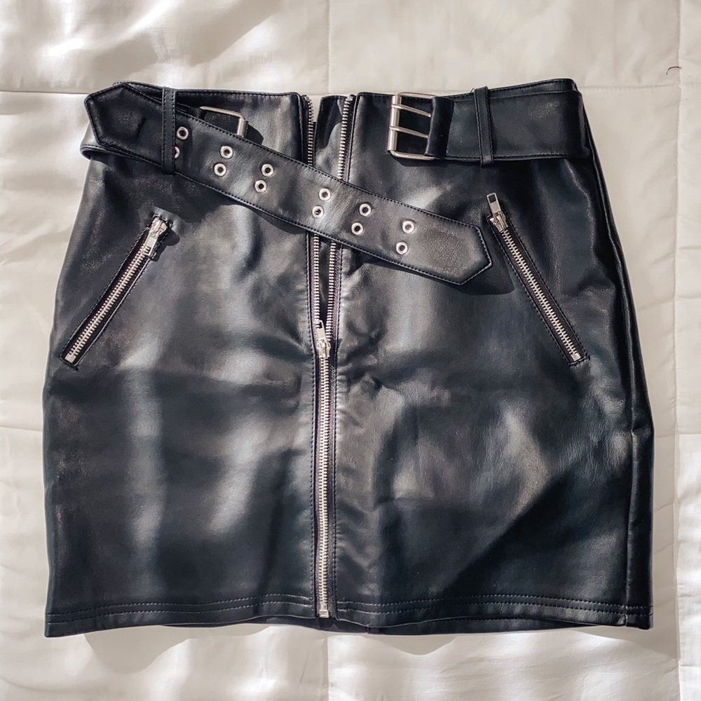 Forever 21 leather skirt